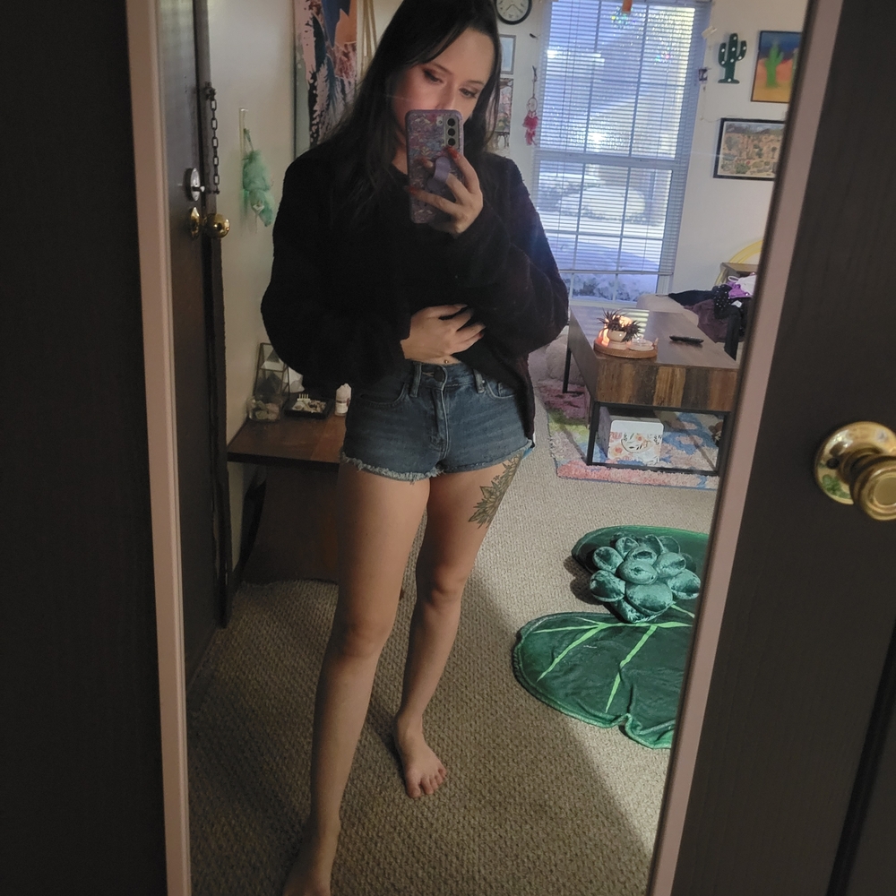 Bull Head Jean Shorts
